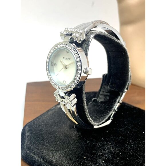 Timex Women's Watch TW2W62200 Quartz Gemmed Mother of Pearl Dial Steel 24mm - Picture 2 of 13